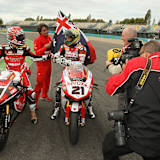 Nori Haga (41) und Troy Bayliss gehörten zu den prägenden Fahrern der zweiten Superbike-Dekade