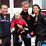 Dirk Heidolf mit Familie und HRC-Manager