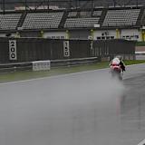 Yonny Hernandez im Regen von Valencia