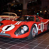 Das Le-Mans-Siegerauto von 1967, der Ford GT40 Mk IV, im Ford-Museum in Detroit