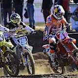 Thomas Kjer-Olsen (19) gewinnt den Großen Preis von Lettland vor Pauls Jonass (41), Jeremy Seewer (91) fällt im zweiten Lauf nach zwei Stürzen aus