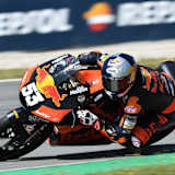 Deniz Öncü steht in Barcelona ganz vorne