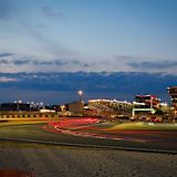 Vor allem zur Dämmerung ist Le Mans atemberaubend