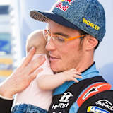   Jungvater Thierry Neuville mit Tochter Camillie