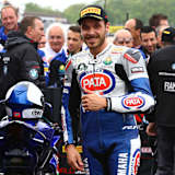 Niccolò Canepa bei der Sitzprobe auf der Grillini-Kawasaki