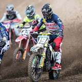 Thomas Kjer-Olsen gewann den ersten Lauf in Matterley Basin vor Henry Jacobi