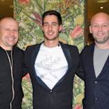 René Binder mit Teameignern Simon Abadie und Olivier Panis (links)