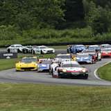 Die Porsche 911 RSR fuhren dem Feld in Lime Rock 2017 davon