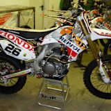 KMP-Honda im Repsol-Design: Erster Einsatz beim SX Cup in Stuttgart