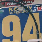 Ken Roczens startet auf einer modernisierten Honda CR250R von Jeremy McGrath aus dem Jahre 2006