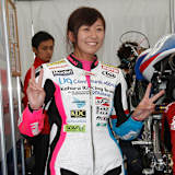 Shizuka Okazaki ist die erste Japanerin in der Motorrad-WM seit 1995