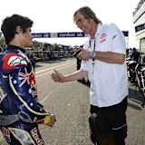 2010 in Brünn beim Red Bull-Rookies-Cup: Arthur Sissis mit Gustl Auinger