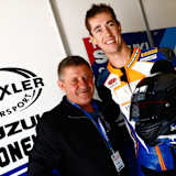 Colin Stoner (li.) besucht Kane Burns bei der IDM