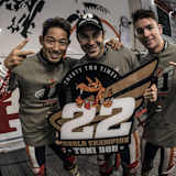 Toni Bou (Mitte) mit seinen Teamkollegen Takahisa Fujinami und Jaime Busto 