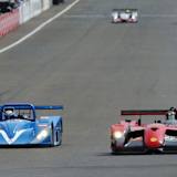 Der Lola von Michel Vaillant (li.) und sein Konkurrent Leader im Panoz