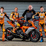 Ganz in orange: Ströhlein, Dehaye, Teamchef Kremer und Walchhütter 