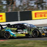 Der Bentley Continental GT3 von T3-HRT-Motorsport wird am Sachsenring von Constantin Schöll und Sebastian Morris gefahren