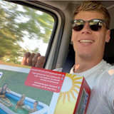 Ricardo Brink als Pool-Boy