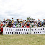 Die Teilnehmer am ersten Speedway-Geisterrennen in Deutschland