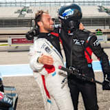 Jubel bei Mathias Beche über die Pole-Position für die 4h Le Castellet