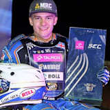 In Quarantäne: Robert Lambert, Bartsoz Smektala und Vaclav Milik (von vorne)