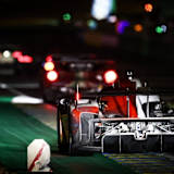Der Toyota GR010 Hybrid in der Nacht von Le Mans