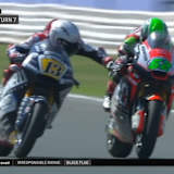 Diese Aktion von Romano Fenati gegen Landsmann Stefano Manzi sorgte weltweit für Kopfschütteln