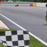 Jan Bühn bei der Zieldurchfahrt in Spa: Superstock-Sieg für BMW