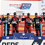 Nur strahelnde Gesichter nach dem Sprintrennen in Assen