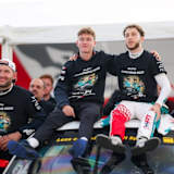 Finn Wiebelhaus und Salman Owega