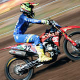 Antonio Cairoli fuhr in Crawfordsville mit gebrochener Hand