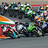 Hier führt Kove-Pilot Benat Fernandez die Verfolgergruppe noch an