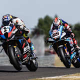 Toprak Razgatlioglu und Jonathan Rea