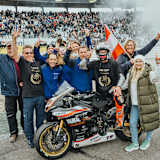 Koflers Familientreffen in der Sachs-Kurve