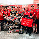 Das Madii Racing Team feierte den Podiumserfolg für Ducati in der Schweiz
