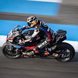 Michael van der Mark testet neue BMW-Komponenten