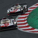 Die beiden Toyota GR010 Hybrid in Fuji