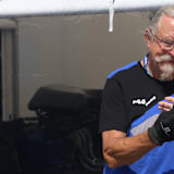 Henry Schwaten hängt den Schraubenzieher zukünftig an den Nagel