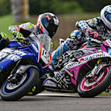 David Datzer (55) und Vincent Lonbois im Kampf um den Titel in der IRRC Superbike