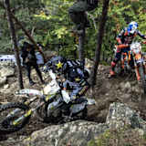 Manuel Lettenbichler drängelt hinter Graham Jarvis