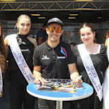 So sehen Sieger aus, Kenny Foray in der Mitte