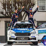 Laurène Godey und Partner Sébastien Loeb