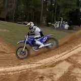 Ken Roczen testete die Yamaha bei Club MX