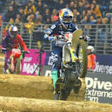 Billy Bolt vor Jonny Walker