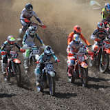 Jago Geerts (#93) neben Tom Vialle (#28) in Loket