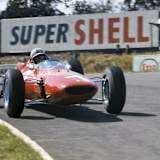 John Surtees im Ferrari 158 in Brands Hatch 1964