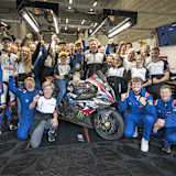 Die BMW-Mannschaft nach ihrem Sieg in Spa