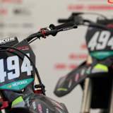 Die Motorräder von Maximilian Werner blieben unter dem Zelt stehen