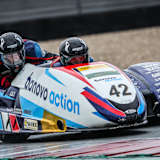 Lennard Göttlich/Lucas Krieg (Bonovo Action Juniorteam) zerlegten in Assen ihre ARS Yamaha