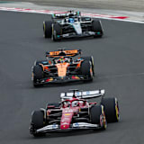 Charles Leclerc (Ferrari) vor Oscar Piastri (McLaren) und George Russell (Mercedes)